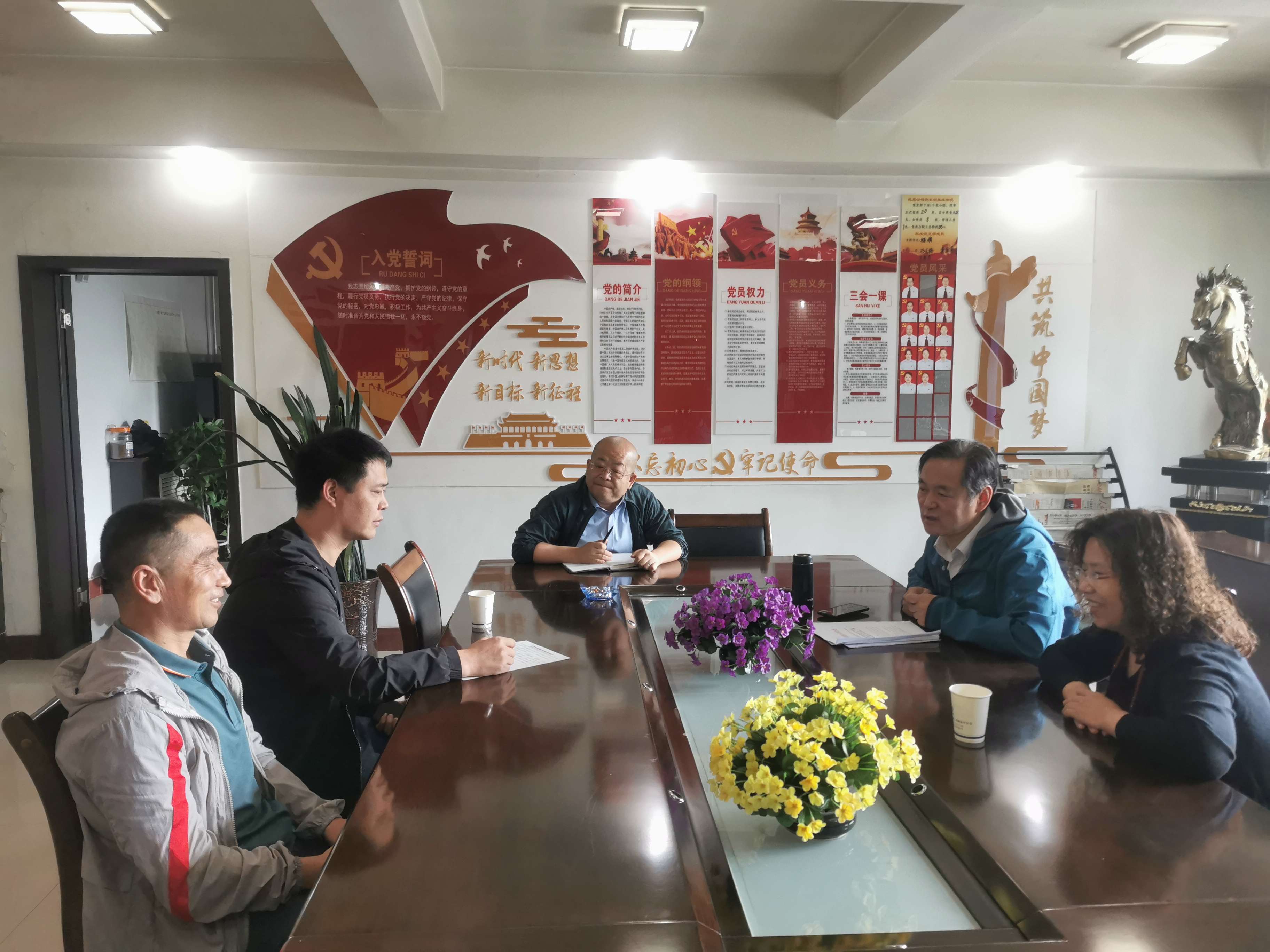 1631523205950346.jpg 召開擁軍優撫座談會 程彩琳攝.jpg